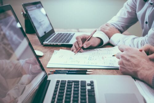Evaluating Forecasting Tools For Accuracy