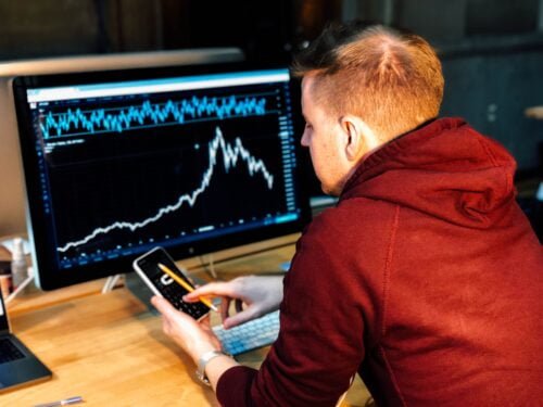Evaluating Forecasting Tools For Accuracy